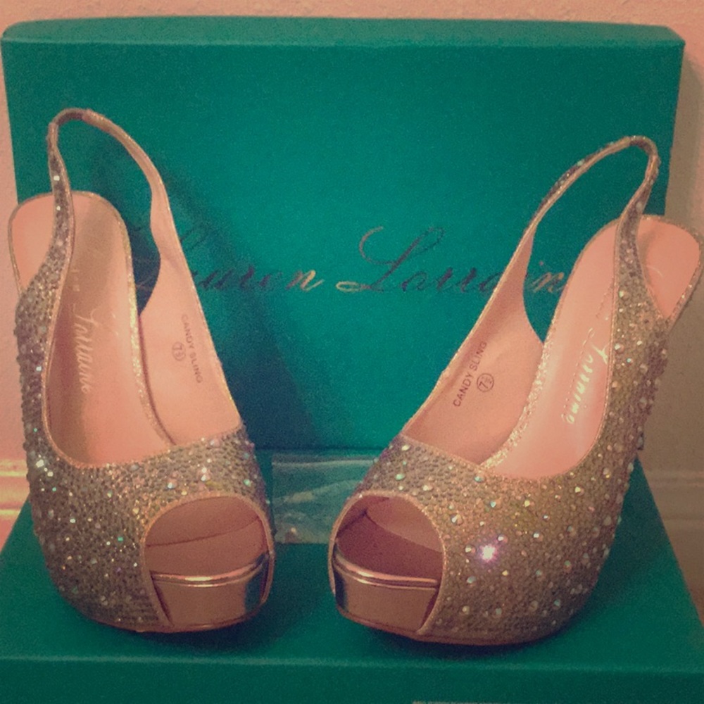 NWT Prom Bling Heels